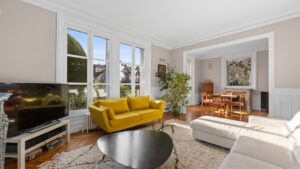 فيلا للبيع ب5 غرف نوم في مدينة باريس