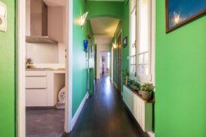 شقة للبيع من 5 غرف في مدينة بيربينيان