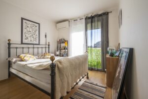 شقة للبيع ب3 غرف نوم في مدينة بيربينيان