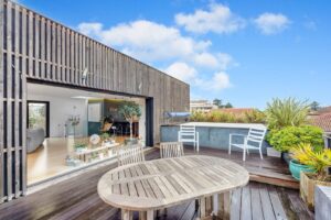 شقة دوبلكس للبيع ب5غرف نوم في مدينة تولوز