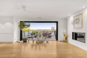 شقة دوبلكس للبيع ب5غرف نوم في مدينة تولوز