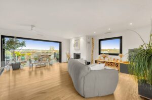 شقة دوبلكس للبيع ب5غرف نوم في مدينة تولوز