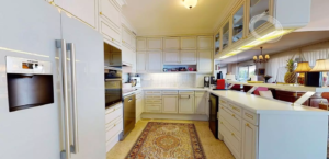 Luxury Apartment with Huge Lake View Terrace Évian-les-Bains