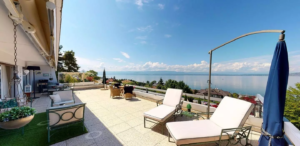 Luxury Apartment with Huge Lake View Terrace Évian-les-Bains