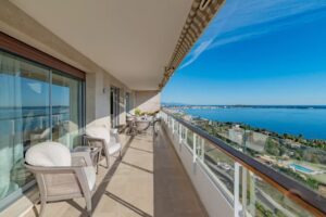 Apartment for sale in Cannes