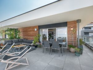 Panoramic Lake View Penthouse, Évian-les-Bains