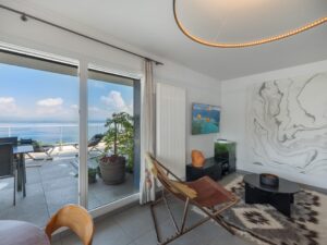 Panoramic Lake View Penthouse, Évian-les-Bains